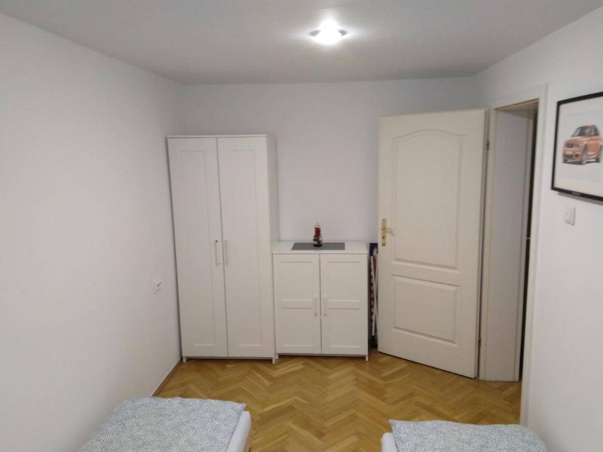 Apartamento Apartament Zielona Wierzba Blisko Sky Tower Breslavia Exterior foto