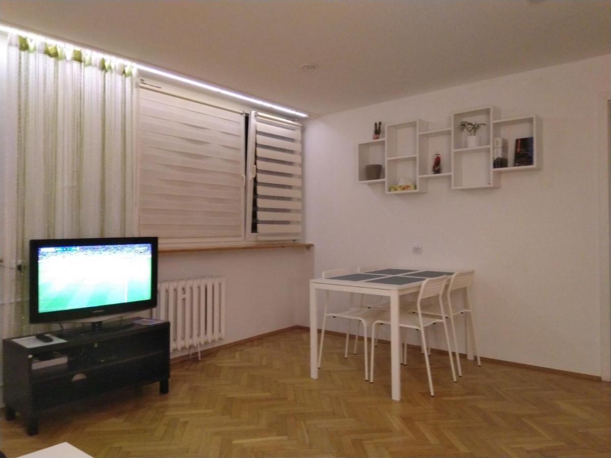 Apartamento Apartament Zielona Wierzba Blisko Sky Tower Breslavia Exterior foto